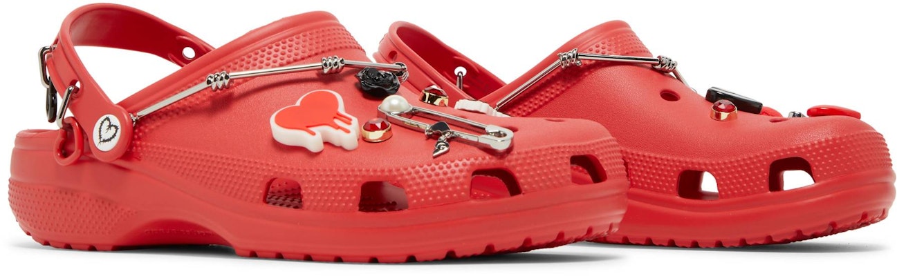 Karol G x Crocs Classic Clog 'Metal Hearts' - Selipar Karol G x Crocs 'Metal Hearts' 207998-8C1 Cheap Karol G x Crocs Classic Clog 'Metal Hearts' - Selipar Karol G x Crocs 'Metal Hearts' 207998-8C1