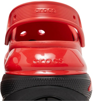 Karol G x Crocs Mega Crush Clog 'Red' 207696-8C1 Sizing Karol G x Crocs Mega Crush Clog 'Red' 207696-8C1