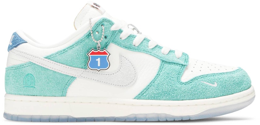 Kasina x Nike Dunk Low 'Tanda Jalan' CZ6501-101 Buy Kasina x Nike Dunk Low 'Tanda Jalan' CZ6501-101