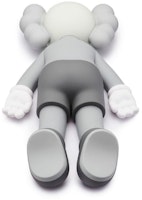 KAWS 2020 夥伴灰色公仔 Lookbook KAWS 2020 夥伴灰色公仔