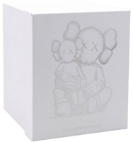 KAWS 假期長白山乙烯基公仔 '棕色' Order KAWS 假期長白山乙烯基公仔 '棕色'