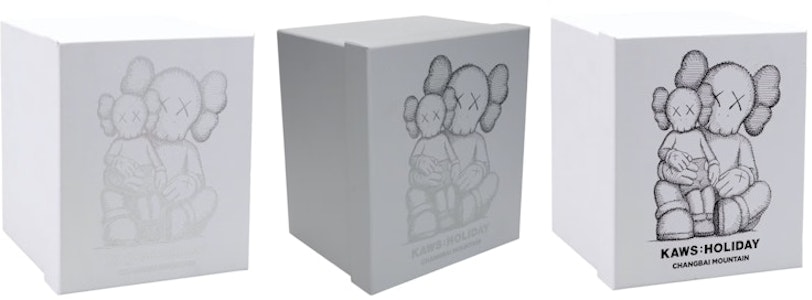 Set Boneka Vinyl KAWS Holiday Gunung Changbai 'Coklat Putih Hitam' Lookbook Set Boneka Vinyl KAWS Holiday Gunung Changbai 'Coklat Putih Hitam'
