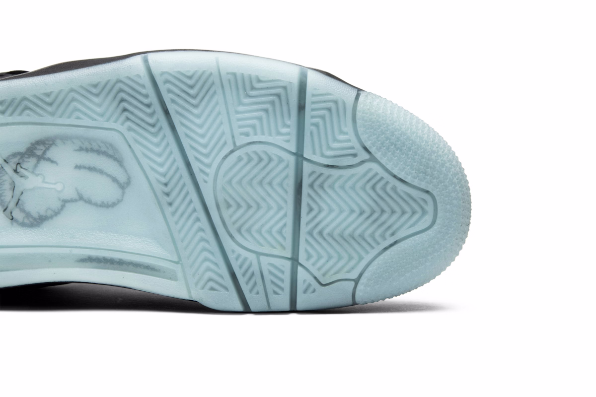 KAWS x Air Jordan 4 Retro 'Black' 930155-001