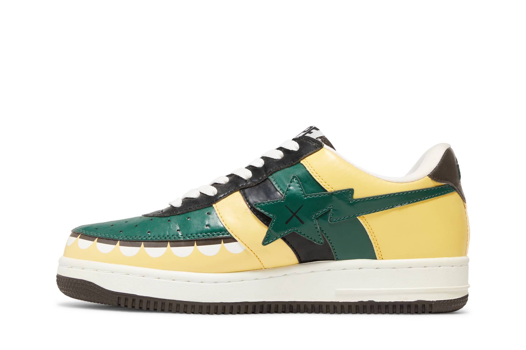 Lookbook Kaws x BAPE Bapesta FS-029 Low 'Chompers - Beige' zapatillas. 659