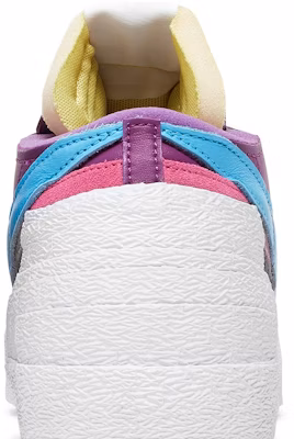KAWS x sacai x Nike Blazer Low 'Purple Dusk' DM7901-500 Sizing KAWS x sacai x Nike Blazer Low 'Purple Dusk' DM7901-500