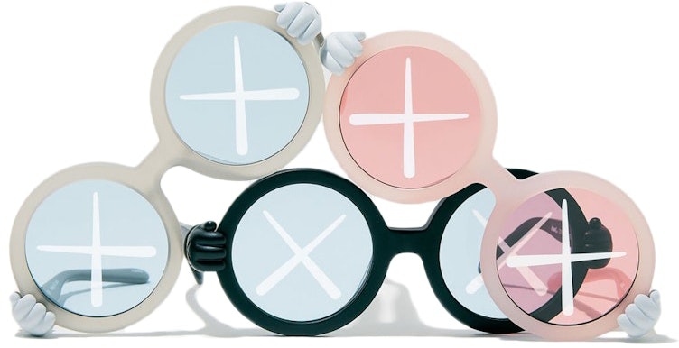 kaws-x-sd-sunglasses-complete-set