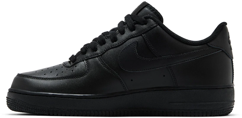 KAWS x Sky High Farm x Nike Air Force 1 'Negro' KAWSSKYHIGHAF1-BLK Lookbook KAWS x Sky High Farm x Nike Air Force 1 'Negro' KAWSSKYHIGHAF1-BLK