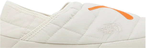 Order KAWS x TNF サーモボールミュール "ムーンライト" NF0A7W6I-746