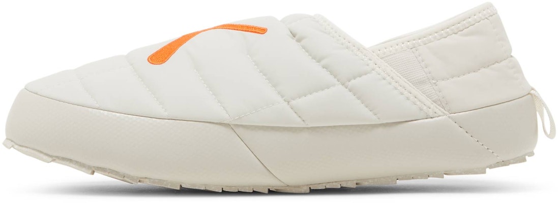 KAWS x The North Face ThermoBall Traction Mule VS 'Gading Jingga' NF0A7W6I-746 Lookbook KAWS x The North Face ThermoBall Traction Mule VS 'Gading Jingga' NF0A7W6I-746