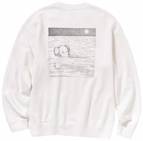 KAWS x Uniqlo Longsleeve Sweatshirt Off White KAWS x Uniqlo Longsleeve Sweatshirt Off White
