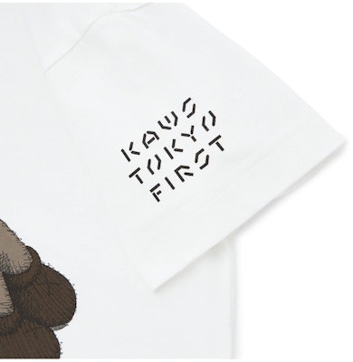 KAWS x Uniqlo Tokyo First Kids T-shirt 'White' (Japanese Sizing) Order KAWS x Uniqlo Tokyo First Kids T-shirt 'White' (Japanese Sizing)
