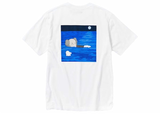 KAWS x Uniqlo UT Short Sleeve Artbook Cover T-shirt (Asia Sizing) White Buy KAWS x Uniqlo UT Short Sleeve Artbook Cover T-shirt (Asia Sizing) White