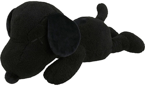 KAWS x Uniqlo x Peanuts Snoopy Boneka Besar Hitam Buy KAWS x Uniqlo x Peanuts Snoopy Boneka Besar Hitam