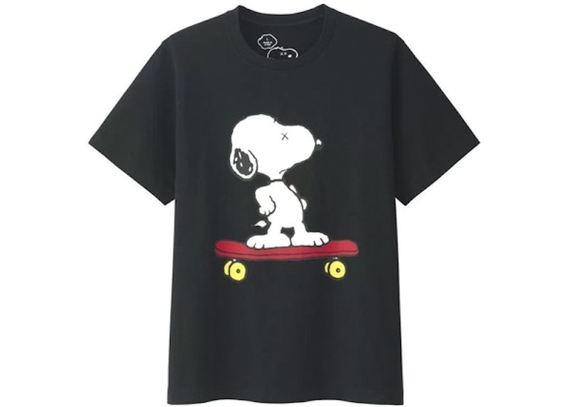 KAWS x Uniqlo x Peanuts Snoopy Skateboarding Tee (Japanese Sizing) Black