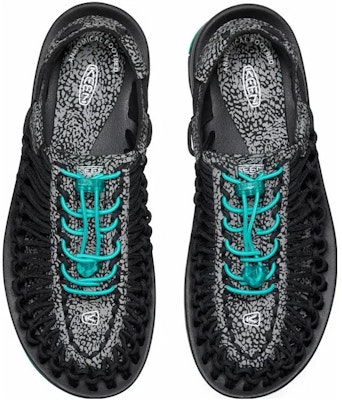KEEN Atmos x Uneek 'Black' KNSO3E001T2 Lookbook KEEN Atmos x Uneek 'Black' KNSO3E001T2