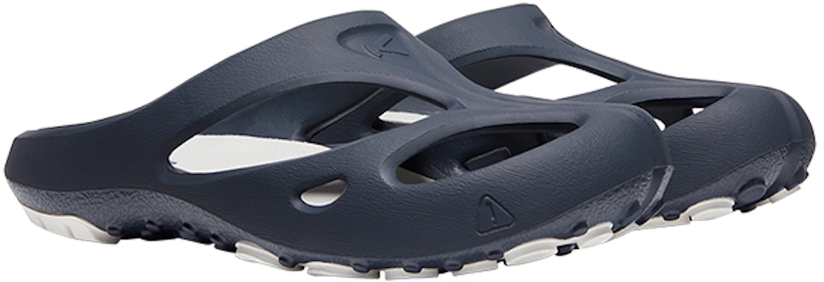 KEEN Shanti 'Pupil Hitam Putih' 1026241 Lookbook KEEN Shanti 'Pupil Hitam Putih' 1026241