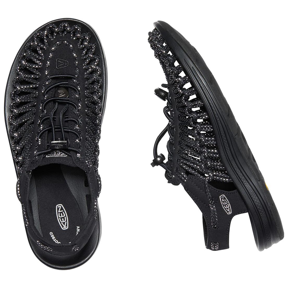 Shop KEEN UNEEK ブラック/シルバー 1026342