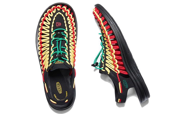 Shop KEEN Uneek 'Kalis Air Kuning' 1025168