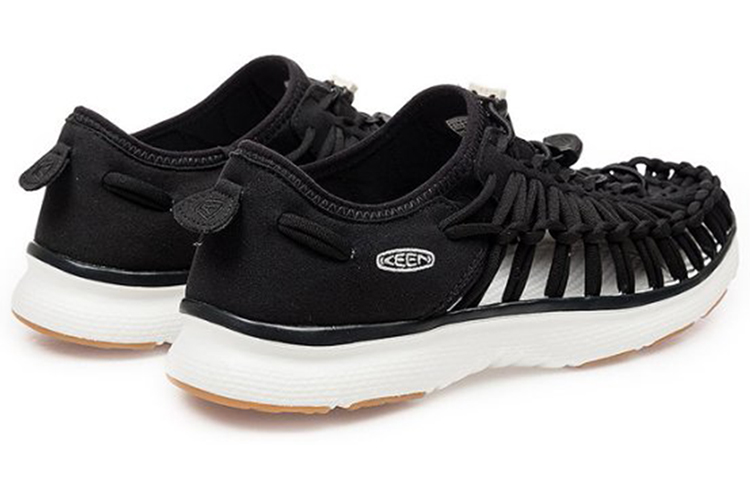 Shop KEEN Uneek O2 'Black Sandal' 1017050
