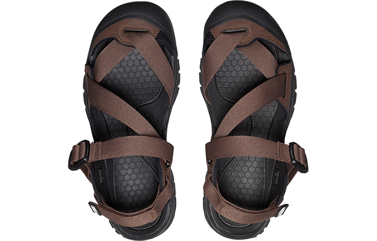 Lookbook KEENゼラポート２ ダークアースブラック 1027143