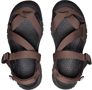 KEEN Zerraport 2 'Hitam Tanah Gelap' 1027143 Lookbook KEEN Zerraport 2 'Hitam Tanah Gelap' 1027143