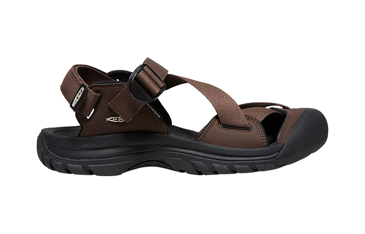 Lookbook KEEN Zerraport 2 'Dark Earth Black' 1027143