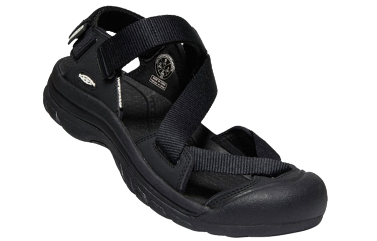Shop KEEN Zerraport II '黑色' 运动凉鞋 1022418