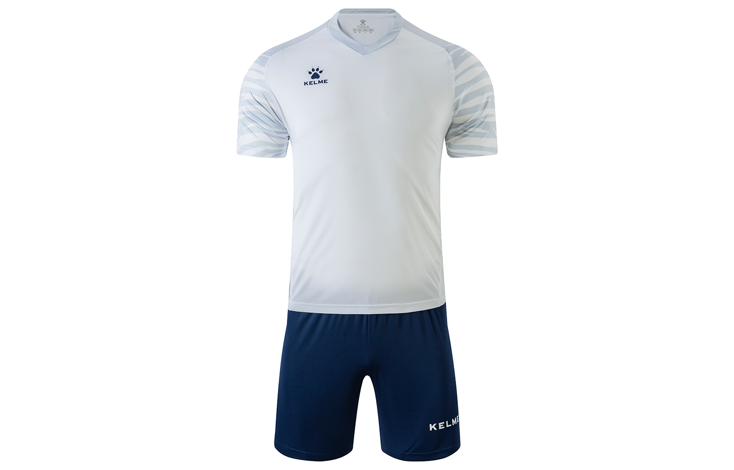 Kelme Logo Print V-Neck Sports Training Set - Breathable Unisex Soccer Outfit. 3901583
