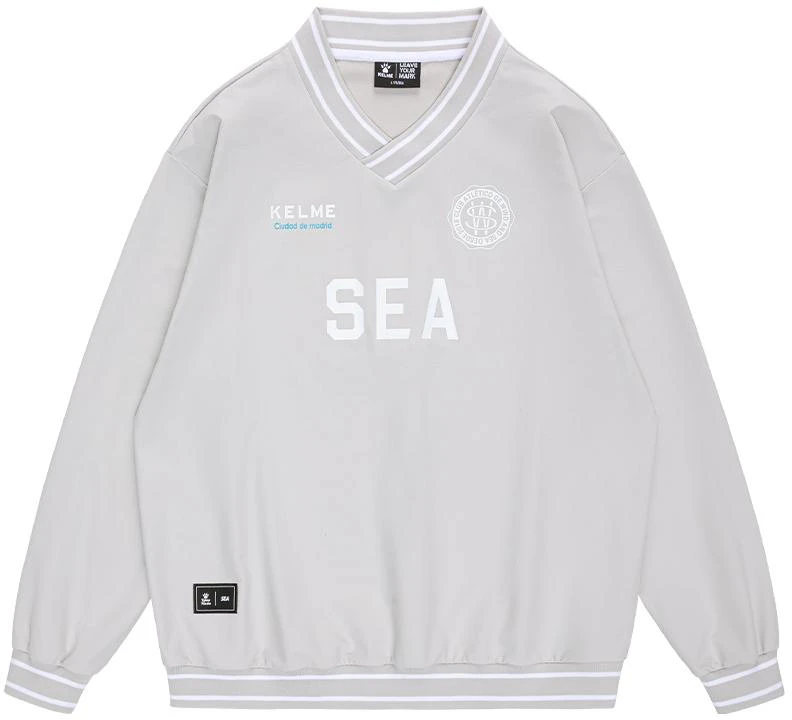 kelme-x-wind-and-sea-letter-print-v-neck-pullover-sweatshirt-9314-tx-1019