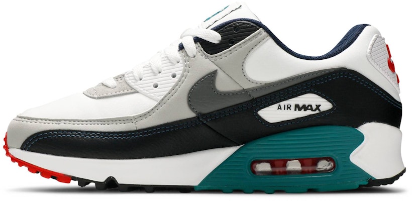 Ken Griffey Jr. x Nike Air Max 90 'Backwards Cap' DJ5190-100 Lookbook Ken Griffey Jr. x Nike Air Max 90 'Backwards Cap' DJ5190-100