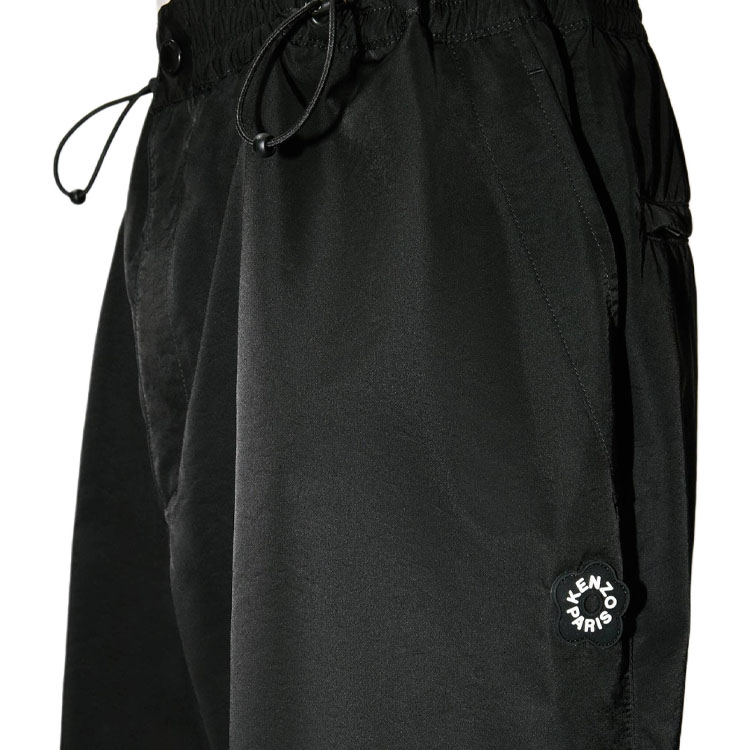 Sizing 겐조 블랙 조절 가능한 드로스트링 자수 로고 반바지. FE65SH5049CE-99
