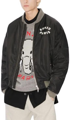 KENZO Jaket Bomber Hitam dengan Sulam & Rekaan Grafik Berzip. FE55BL1279OC-99 Purchase KENZO Jaket Bomber Hitam dengan Sulam & Rekaan Grafik Berzip. FE55BL1279OC-99