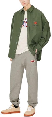 KENZO Kemeja Lengan Panjang Hijau Bordir Logo. FD65CH5079LA-51 Shop KENZO Kemeja Lengan Panjang Hijau Bordir Logo. FD65CH5079LA-51