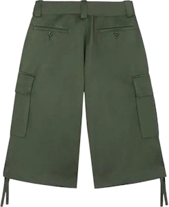 겐조 솔리드 컬러 루즈핏 반바지 밀리터리 그린. FE55SH2369GF-51 Lookbook 겐조 솔리드 컬러 루즈핏 반바지 밀리터리 그린. FE55SH2369GF-51