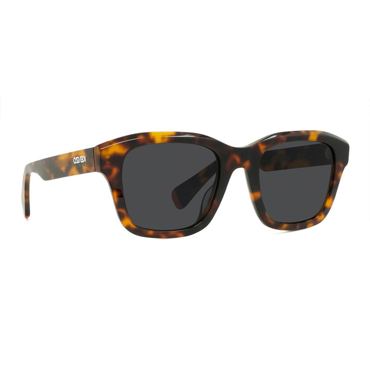Lookbook KENZO Butterfly Sunglasses with Engraved Temples in Tortoiseshell KZ40183I