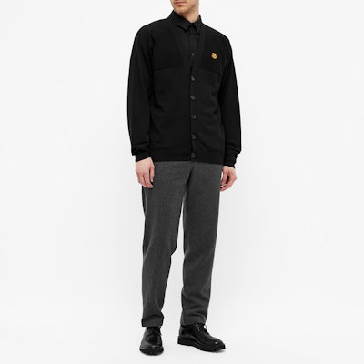 KENZO Cardigan Lengan Panjang Hitam Logo Harimau Bordir Classic FB55CA5813TB-99 Sizing KENZO Cardigan Lengan Panjang Hitam Logo Harimau Bordir Classic FB55CA5813TB-99