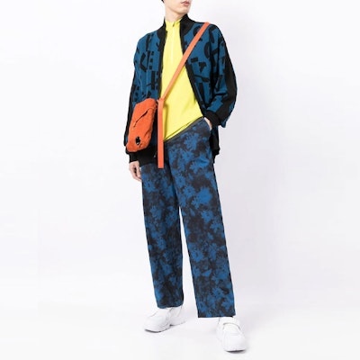 KENZO FW21 ブルーロゴ入りジッパーニットカーディガン. FB65BL6373SD-78 Purchase KENZO FW21 ブルーロゴ入りジッパーニットカーディガン. FB65BL6373SD-78