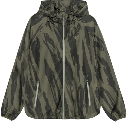 KENZO FW21 Green Camouflage Logo Patch Hooded Jacket. FB65BL1551NL-52 Buy KENZO FW21 Green Camouflage Logo Patch Hooded Jacket. FB65BL1551NL-52