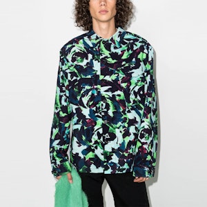 KENZO FW21 Jaket Kemeja Motif Bunga Hijau. FB65VE2139D1-57 Lookbook KENZO FW21 Jaket Kemeja Motif Bunga Hijau. FB65VE2139D1-57