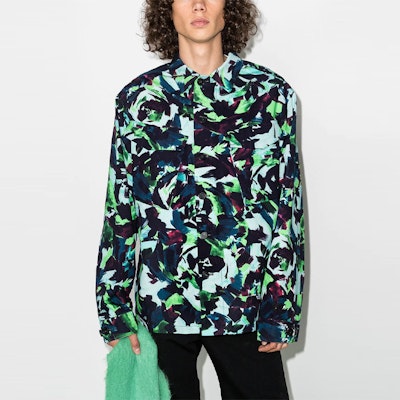 KENZO FW21 Jaket Kemeja Bercorak Bunga Hijau FB65VE2139D1-57 Lookbook KENZO FW21 Jaket Kemeja Bercorak Bunga Hijau FB65VE2139D1-57