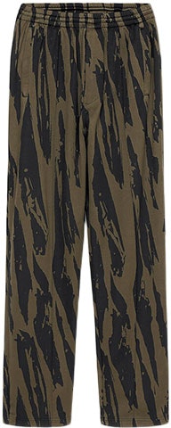 kenzo-fw-21-loose-fit-crinkle-camouflage-pants-green-fb-65-pa-7154-ca-52