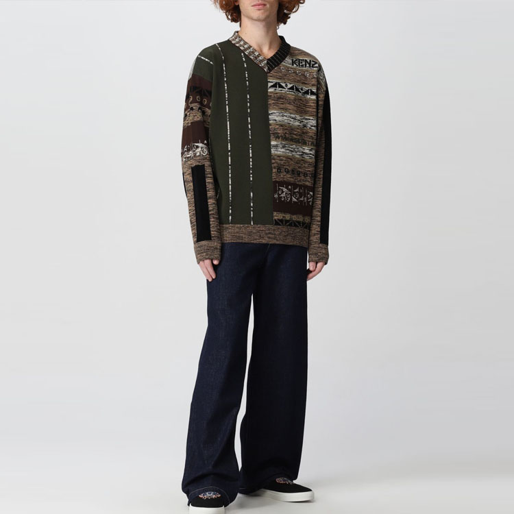 Shop 겐조 FW22 스트라이프 V넥 울 스웨터 - 다크카키. FC65PU3193CN-51