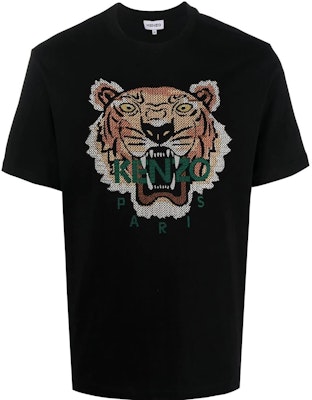 KENZO FW22 Camiseta Negra Clásica Hombre Logo Tigre Bordado. FC65TS2404YE-99 Order KENZO FW22 Camiseta Negra Clásica Hombre Logo Tigre Bordado. FC65TS2404YE-99