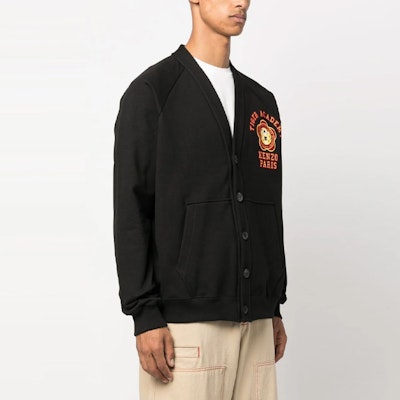 KENZO FW23 Hitam Cardigan Rajut V-Neck Pola Logo Kancing Depan. FD65SW0854ME-99J Purchase KENZO FW23 Hitam Cardigan Rajut V-Neck Pola Logo Kancing Depan. FD65SW0854ME-99J