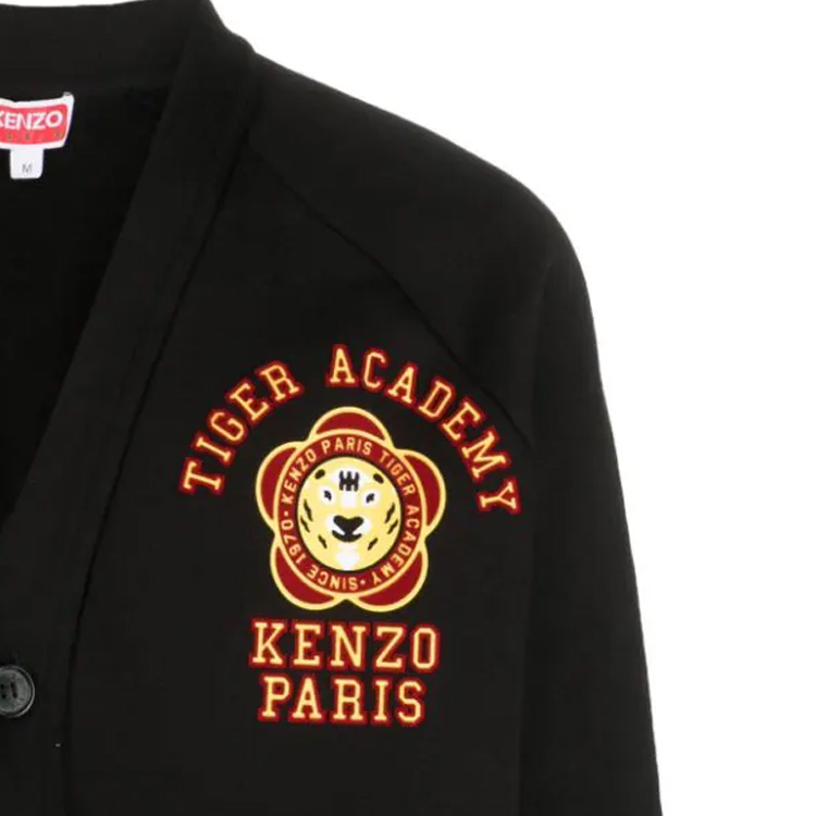 Sizing KENZO FW23 Hitam Cardigan Rajut V-Neck Pola Logo Kancing Depan. FD65SW0854ME-99J