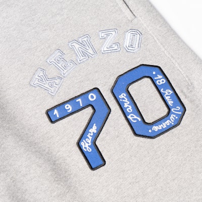 KENZO FW23 Celana Jogger Abu-Abu Logo Patch Pinggang Elastis. FD65PA7094MV-94 Purchase KENZO FW23 Celana Jogger Abu-Abu Logo Patch Pinggang Elastis. FD65PA7094MV-94