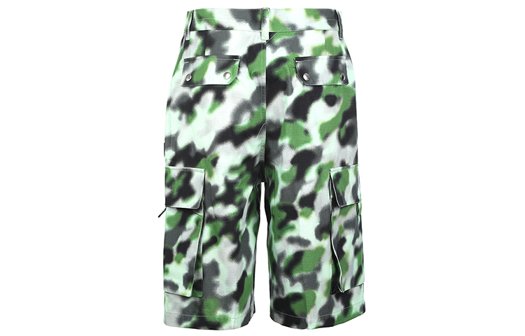 Lookbook KENZO SS22  Casual Camo Print Shorts Light Green. FC55SH2349T4-56