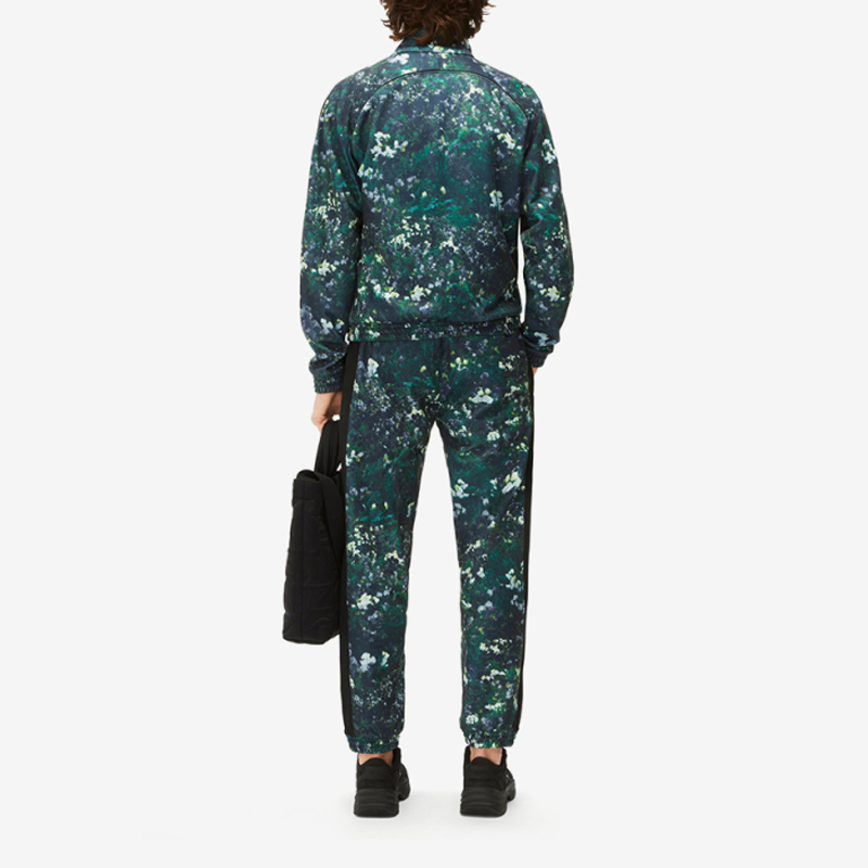 Shop KENZO SS22 Chaqueta Verde Clásica Bordada con Tigre Cremallera Completa. FC55BL7344IF-99