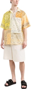 KENZO 春夏22 金色短袖衬衫 饰有头巾印花贴片设计. FC55CH1449F5-40 Lookbook KENZO 春夏22 金色短袖衬衫 饰有头巾印花贴片设计. FC55CH1449F5-40