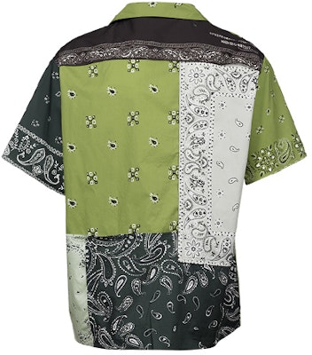 KENZO SS22 페이즐리 프린트 그린 반팔 셔츠 남성용. FC55CH1449F5-56 Lookbook KENZO SS22 페이즐리 프린트 그린 반팔 셔츠 남성용. FC55CH1449F5-56